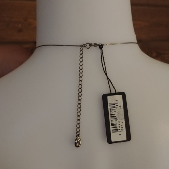 Annaleece by Devries Stingray Necklace - Picture 9 of 13